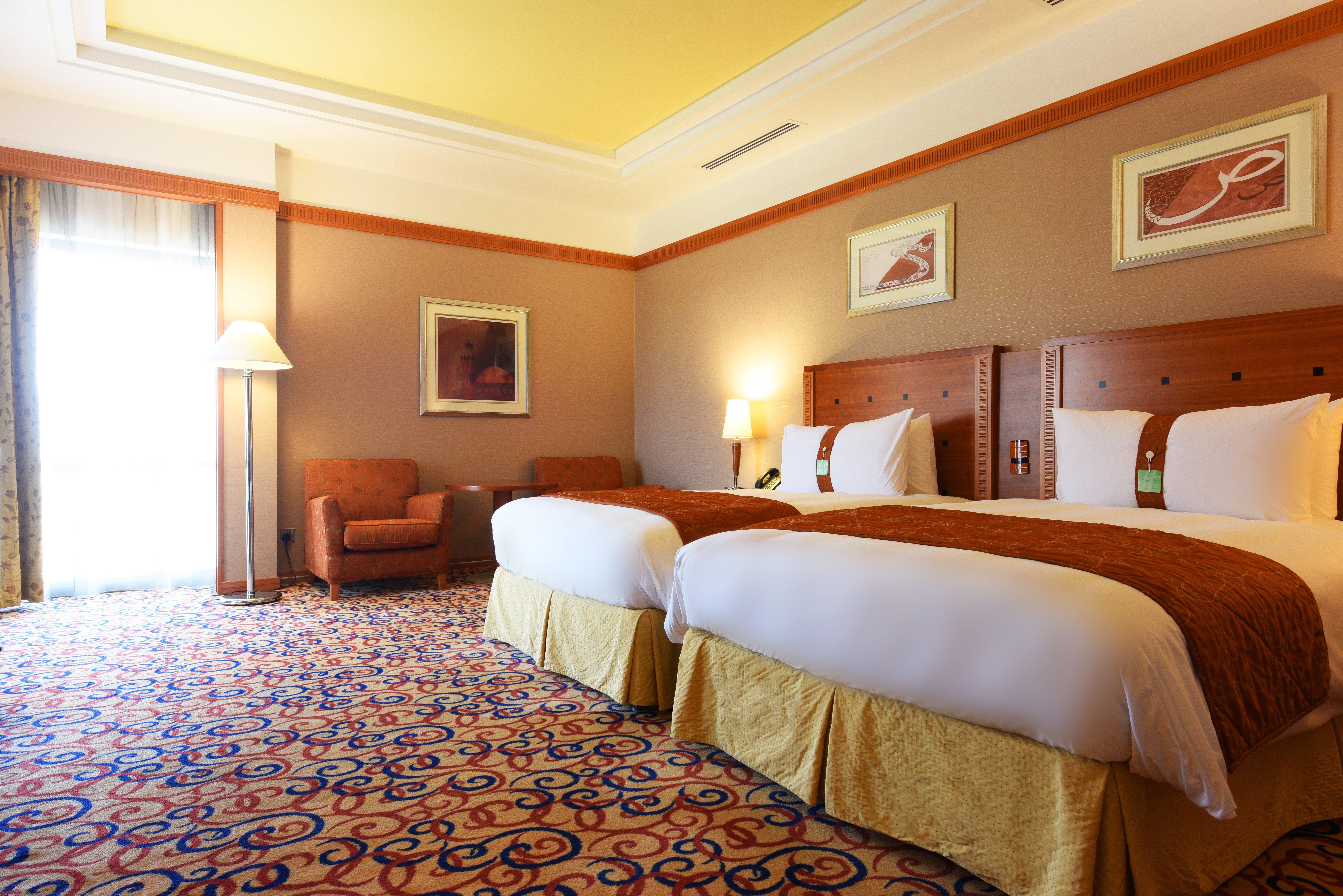 Holiday Inn - Suites Kuwait Salmiya By Ihg Koeweit Buitenkant foto