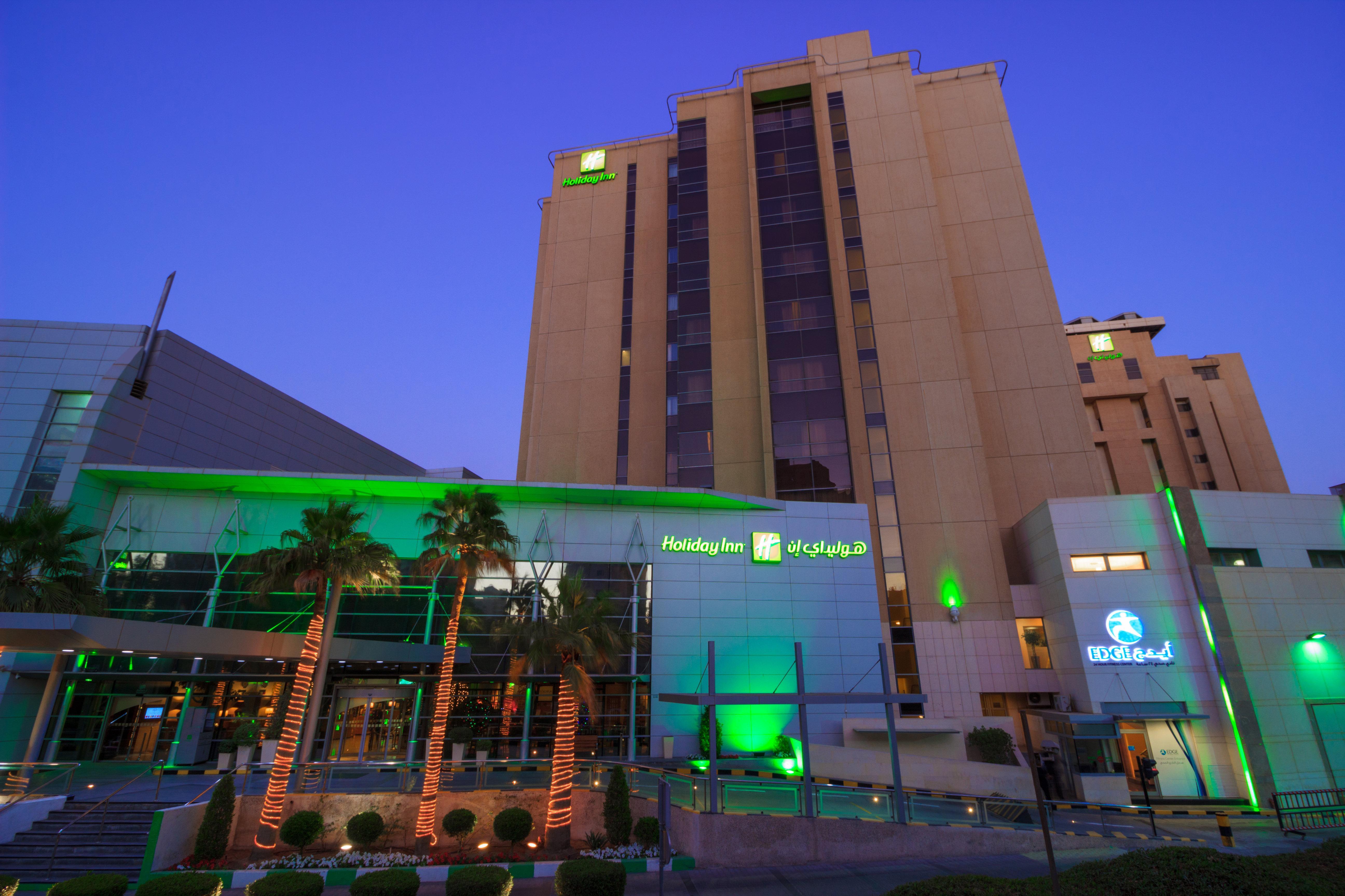 Holiday Inn - Suites Kuwait Salmiya By Ihg Koeweit Buitenkant foto